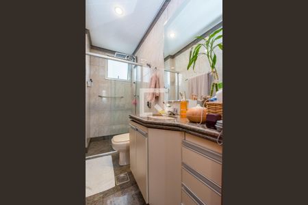 Apartamento à venda com 115m², 4 quartos e 2 vagasBanheiro Social