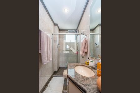 Apartamento à venda com 115m², 4 quartos e 2 vagasBanheiro Social