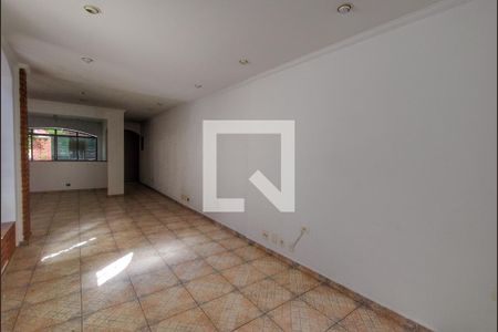 Casa à venda com 67m², 3 quartos e sem vaga Casa à venda com 67m², 3 quartos e sem vagaSala