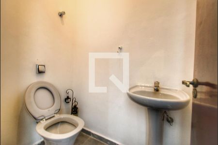 Casa à venda com 67m², 3 quartos e sem vaga Casa à venda com 67m², 3 quartos e sem vagaLavabo