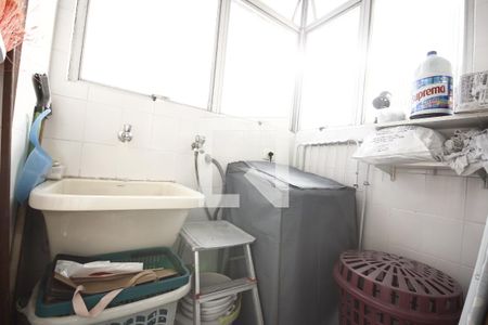 Apartamento à venda com 58m², 2 quartos e 1 vagaÁrea de Serviço