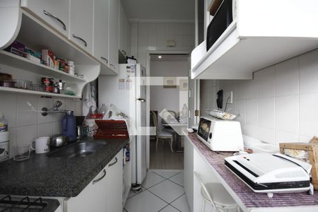 Apartamento à venda com 58m², 2 quartos e 1 vagaCozinha
