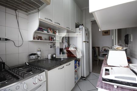 Apartamento à venda com 58m², 2 quartos e 1 vagaCozinha