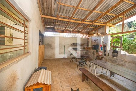 Casa à venda com 159m², 3 quartos e 2 vagasÁrea Externa