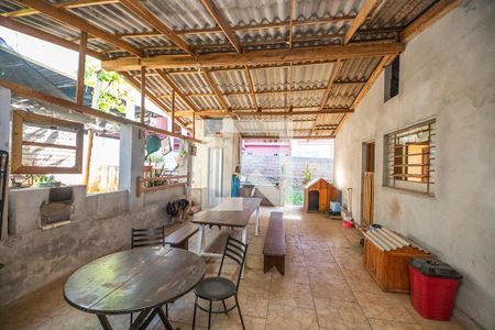 Casa à venda com 159m², 3 quartos e 2 vagasÁrea Externa