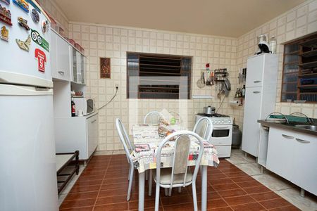 Casa à venda com 159m², 3 quartos e 2 vagasCozinha