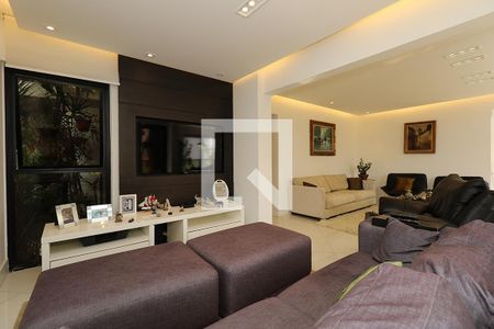 Apartamento para alugar com 226m², 4 quartos e 3 vagas Apartamento para alugar com 226m², 4 quartos e 3 vagasSala