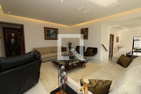 Apartamento para alugar com 226m², 4 quartos e 3 vagas Apartamento para alugar com 226m², 4 quartos e 3 vagasSala