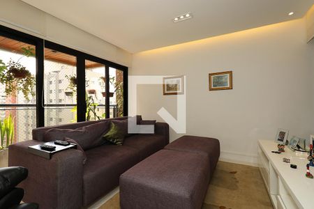 Apartamento para alugar com 226m², 4 quartos e 3 vagas Apartamento para alugar com 226m², 4 quartos e 3 vagasSala