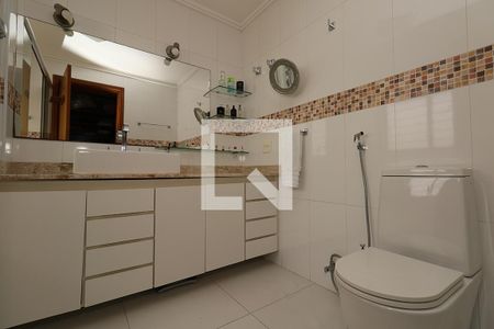 Apartamento para alugar com 226m², 4 quartos e 3 vagas Apartamento para alugar com 226m², 4 quartos e 3 vagasBanheiro Quarto 4 - Suíte