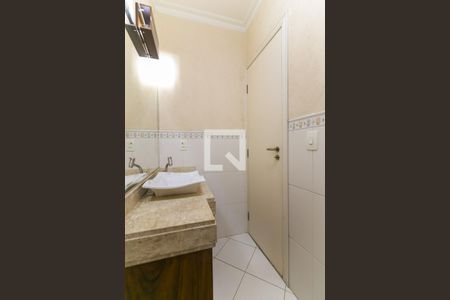 Casa para alugar com 250m², 3 quartos e 3 vagasLavabo