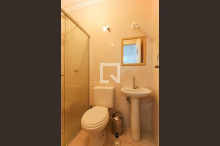 Casa para alugar com 250m², 3 quartos e 3 vagasBanheiro de serviço