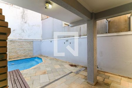 Casa para alugar com 250m², 3 quartos e 3 vagasPiscina