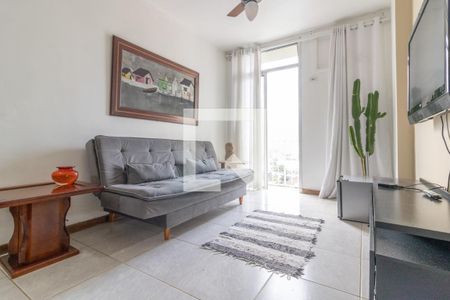 Sala de apartamento para alugar com 2 quartos, 60m² em Barra da Tijuca, Rio de Janeiro