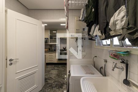 Apartamento à venda com 257m², 2 quartos e 3 vagas Apartamento à venda com 257m², 2 quartos e 3 vagasÁrea de Serviço