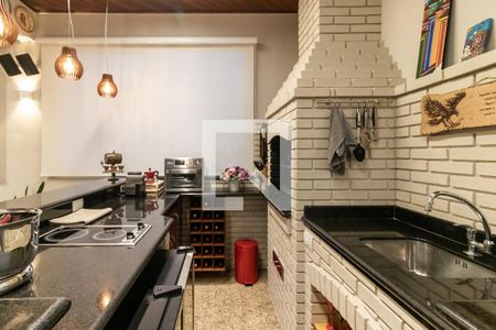 Apartamento à venda com 257m², 2 quartos e 3 vagas Apartamento à venda com 257m², 2 quartos e 3 vagasCobertura