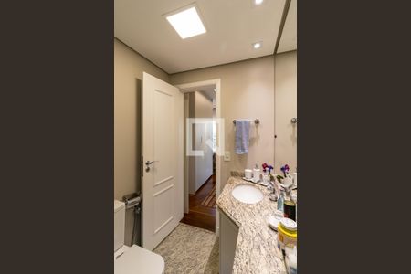 Apartamento à venda com 257m², 2 quartos e 3 vagas Apartamento à venda com 257m², 2 quartos e 3 vagasSuíte 2 - Banheiro 2