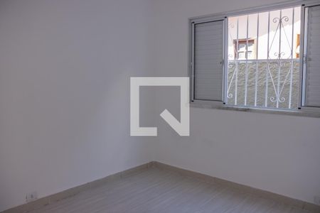 Casa de condomínio à venda com 340m², 3 quartos e 3 vagas Casa de condomínio à venda com 340m², 3 quartos e 3 vagasQuarto 2