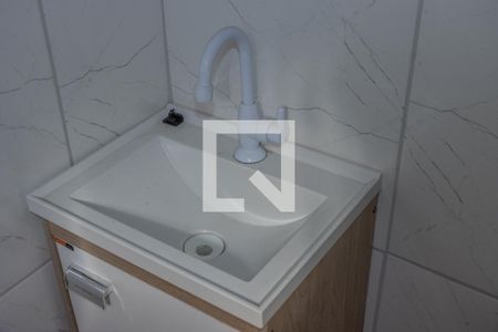 Casa de condomínio à venda com 340m², 3 quartos e 3 vagas Casa de condomínio à venda com 340m², 3 quartos e 3 vagasBanheiro de serviço