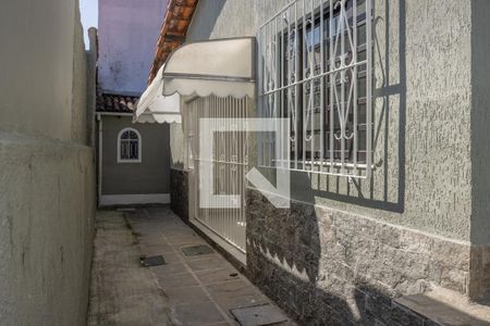 Casa de condomínio à venda com 340m², 3 quartos e 3 vagas Casa de condomínio à venda com 340m², 3 quartos e 3 vagasQuintal