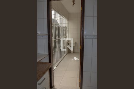 Casa de condomínio à venda com 340m², 3 quartos e 3 vagas Casa de condomínio à venda com 340m², 3 quartos e 3 vagasÁrea de Serviço