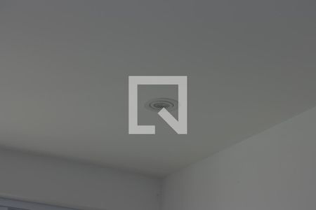 Sala de casa de condomínio à venda com 3 quartos, 340m² em Itaipu, Niterói