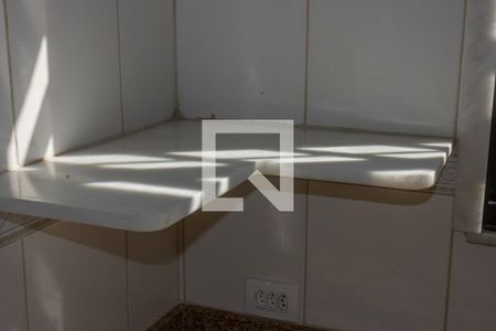 Cozinha de casa de condomínio à venda com 3 quartos, 340m² em Itaipu, Niterói