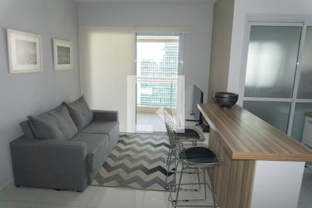 Sala/Cozinha de apartamento para alugar com 1 quarto, 55m² em Cerqueira César, São Paulo