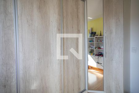 Quarto 1 de apartamento à venda com 2 quartos, 48m² em Km 18, Osasco