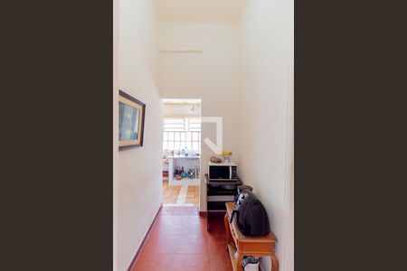 Apartamento à venda com 75m², 3 quartos e sem vaga Apartamento à venda com 75m², 3 quartos e sem vagaCorredor