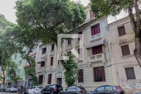 Apartamento à venda com 75m², 3 quartos e sem vaga Apartamento à venda com 75m², 3 quartos e sem vagaFachada