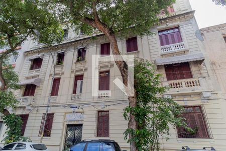 Apartamento à venda com 75m², 3 quartos e sem vaga Apartamento à venda com 75m², 3 quartos e sem vagaFachada