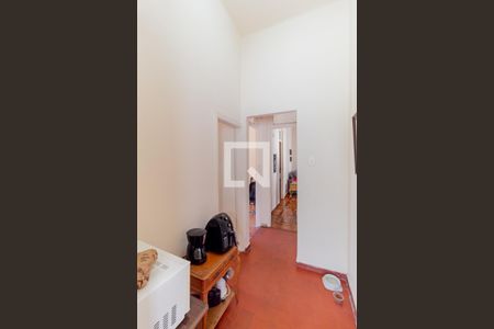 Apartamento à venda com 75m², 3 quartos e sem vaga Apartamento à venda com 75m², 3 quartos e sem vagaCorredor