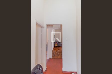 Apartamento à venda com 75m², 3 quartos e sem vaga Apartamento à venda com 75m², 3 quartos e sem vagaCorredor