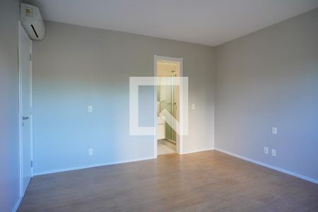 Suíte de apartamento para alugar com 2 quartos, 142m² em Passo D’areia, Porto Alegre