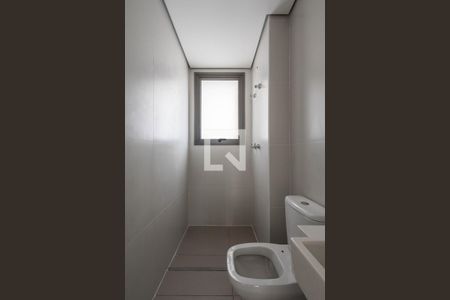 Apartamento à venda com 371m², 3 quartos e 4 vagasBanheiro da Suíte 1