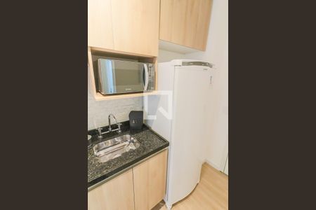 Quarto / Cozinha de apartamento para alugar com 1 quarto, 22m² em Butantã, São Paulo