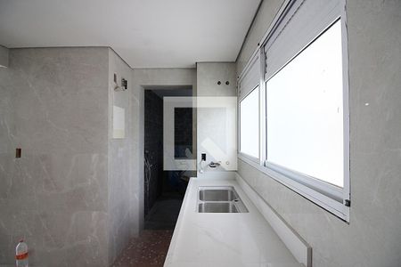 Apartamento à venda com 107m², 2 quartos e 2 vagasCozinha 