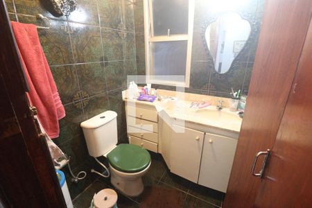 Apartamento à venda com 114m², 3 quartos e 2 vagasBanheiro