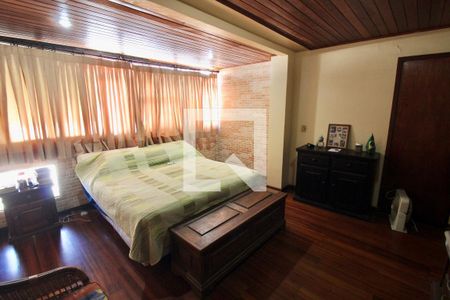 Apartamento à venda com 270m², 4 quartos e 2 vagasSuíte 3