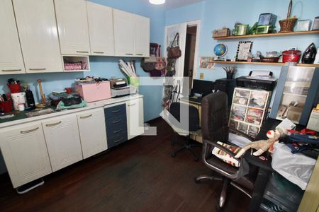 Apartamento à venda com 270m², 4 quartos e 2 vagasSuíte 2