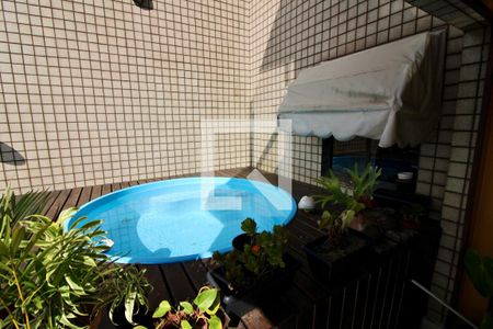 Apartamento à venda com 270m², 4 quartos e 2 vagasPiscina