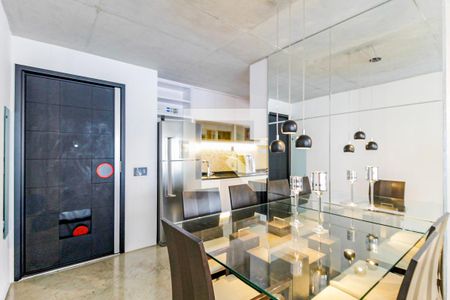 Apartamento à venda com 74m², 1 quarto e 1 vagaSala