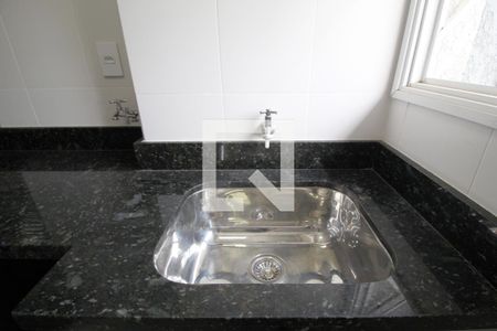 Apartamento para alugar com 55m², 2 quartos e 1 vagaÁrea de Serviço
