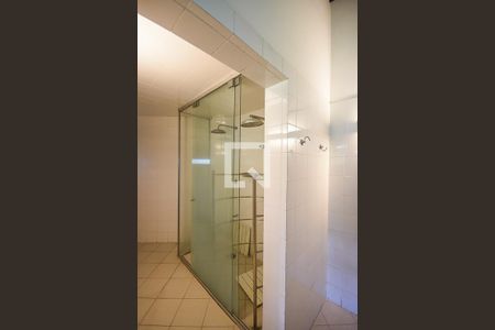 Apartamento à venda com 185m², 3 quartos e 3 vagasSauna