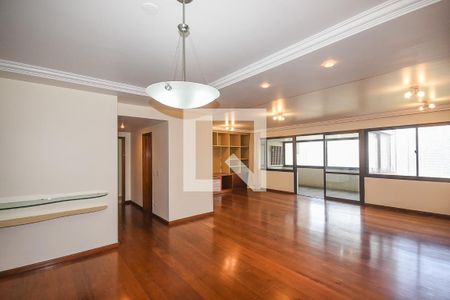 Sala de apartamento à venda com 3 quartos, 185m² em Real Parque, São Paulo