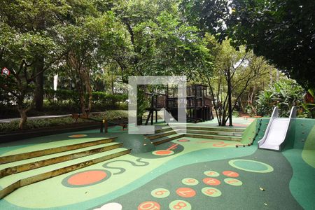 Apartamento à venda com 185m², 3 quartos e 3 vagasPlayground