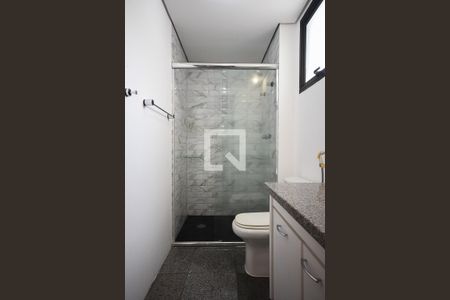 Apartamento à venda com 185m², 3 quartos e 3 vagasBanheiro suíte 1