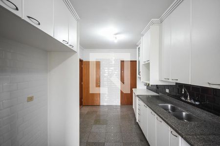 Apartamento à venda com 185m², 3 quartos e 3 vagasCozinha