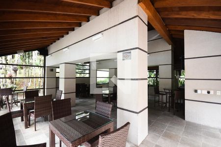 Apartamento à venda com 185m², 3 quartos e 3 vagasLanchonete